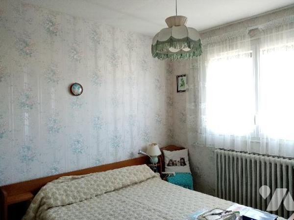 PAVILLON dans un bourg avec COMMERCES proche de LA CHARITE SUR LOIRE