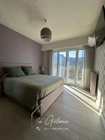 T3 AVEC ROOF TOP GRENOBLE