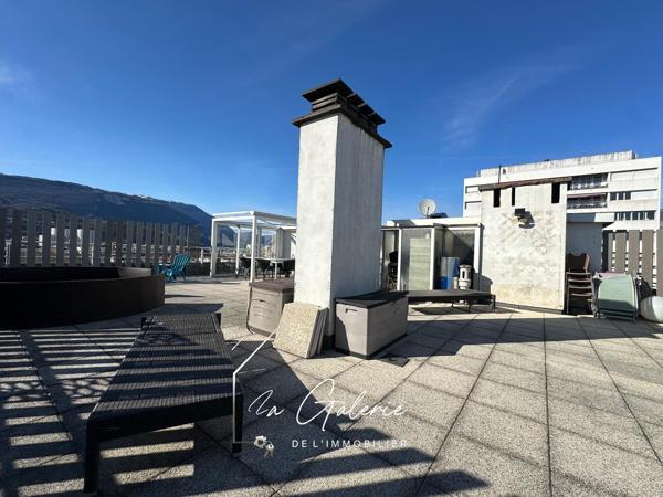 T3 AVEC ROOF TOP GRENOBLE