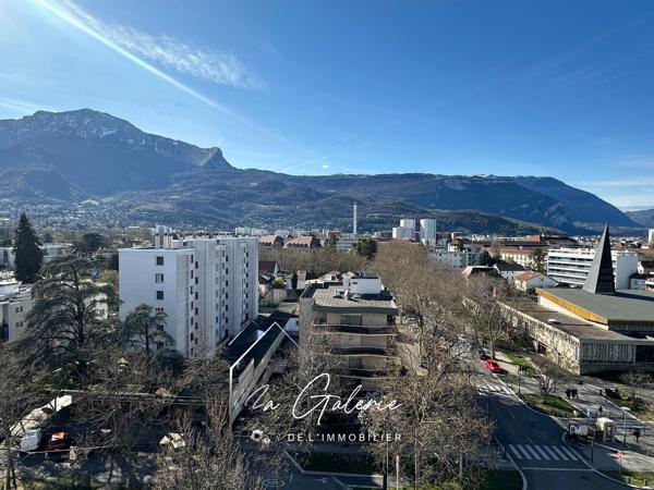 T3 AVEC ROOF TOP GRENOBLE