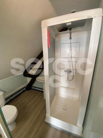 Location 1 Pieces 17 80000 Amiens 25 1422 01 0009