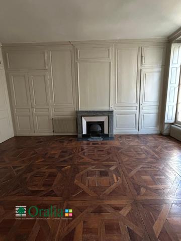 Appartement · Location Lyon (69002) 2 pièces · 95m²