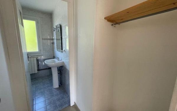 Appartement à vendre    3 pièces • 50,53 m2 Pau