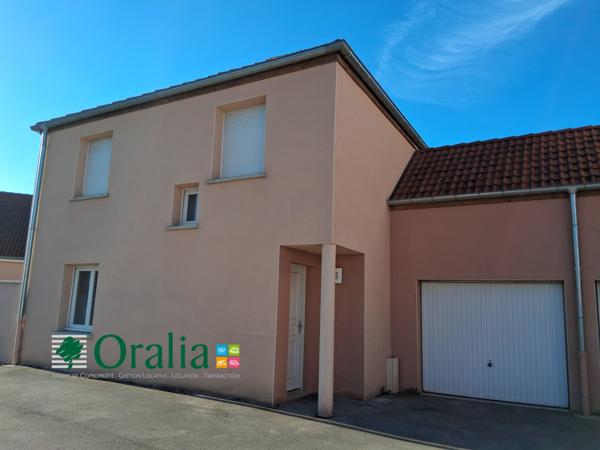 Maison · Location St Julien (21490) 5 pièces · 102m²