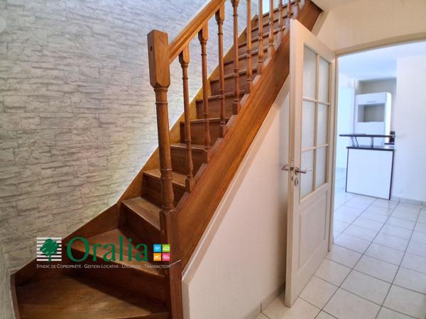 Maison · Location St Julien (21490) 5 pièces · 102m²