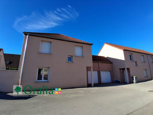Maison · Location St Julien (21490) 5 pièces · 102m²