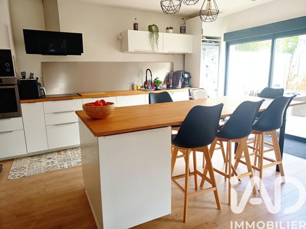 Maison à vendre 5 pièces 104 m² Villenave-d'Ornon