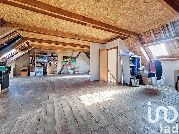 Maison 6 pièces de 144 m² à Bannalec (29380)