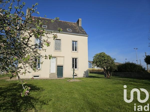Maison 6 pièces de 144 m² à Bannalec (29380)