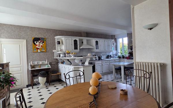 Maison à vendre    4 pièces •  Fontenai-sur-Orne