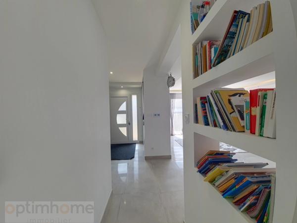 Dijon Sud, Perrigny-Les-Dijon, maison T6 de 147 m2 sur un terrain de 523 m2