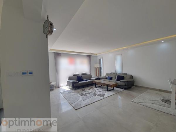 Dijon Sud, Perrigny-Les-Dijon, maison T6 de 147 m2 sur un terrain de 523 m2