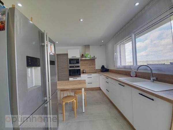 Dijon Sud, Perrigny-Les-Dijon, maison T6 de 147 m2 sur un terrain de 523 m2