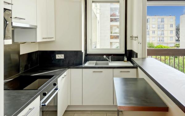 Appartement à vendre    3 pièces • 71,72 m2 Le Chesnay