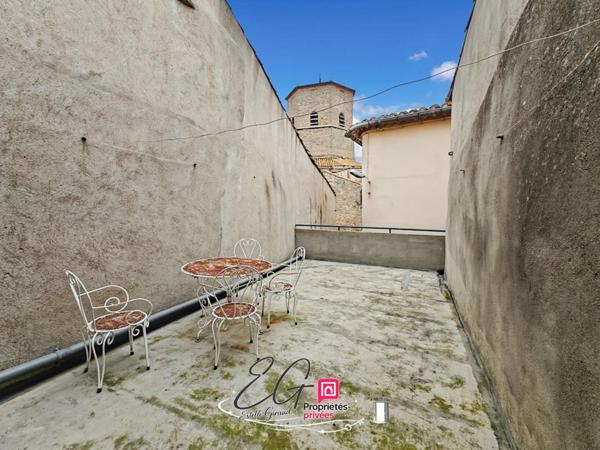 Maison en pierre avec tomettes, terrasse et atelier ? Rieux-Minervois