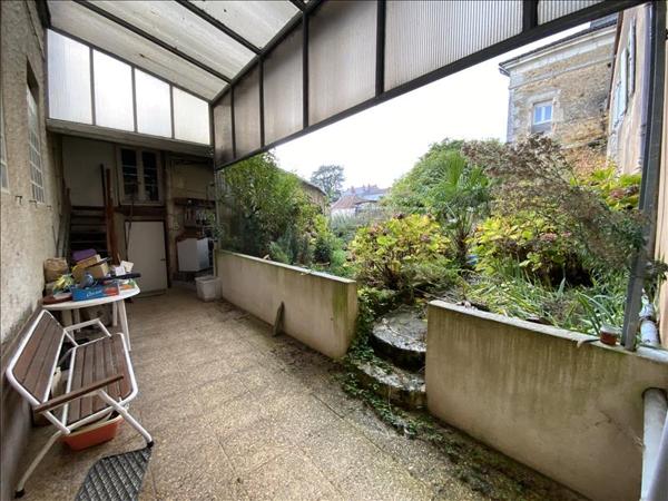 Immeuble à vendre |  Thiviers |  210 m²