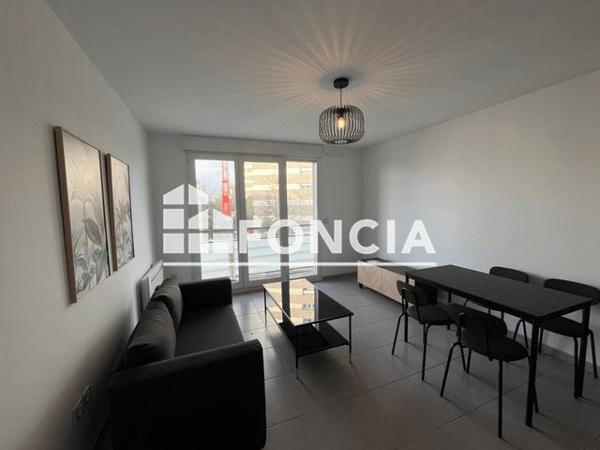 Location Appartement 2 pièces 41.11 m² - 447 AVENUE DU MEDOC Bruges 33520