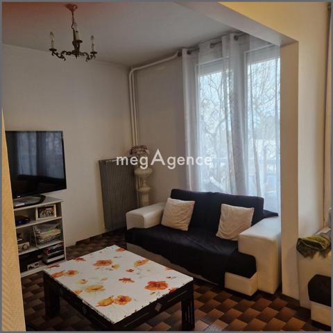 Appartement à VAULX-EN-VELIN, 69120 - 4 pièces 67m²