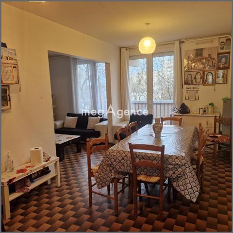 Appartement à VAULX-EN-VELIN, 69120 - 4 pièces 67m²