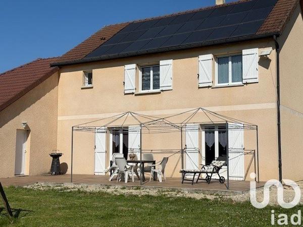 Pavillon 7 pièces de 140 m² à Essoyes (10360)