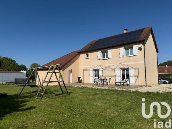 Pavillon 7 pièces de 140 m² à Essoyes (10360)