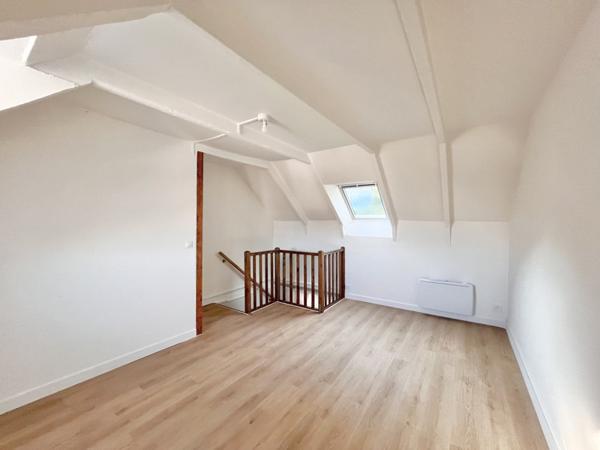 Appartement à louer 530 € CC Morlaix 2 p 50 m² DPE C