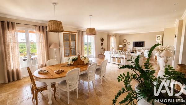 Maison à vendre 7 pièces 210 m² Savasse