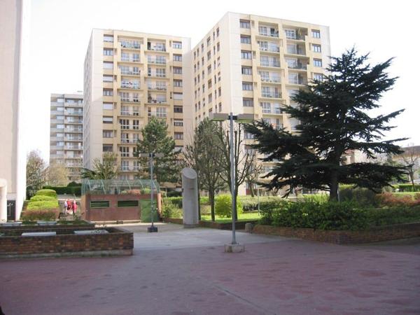 Appartement à vendre |  Saint-Ouen-l'Aumône |  2 pièces | 44 m²