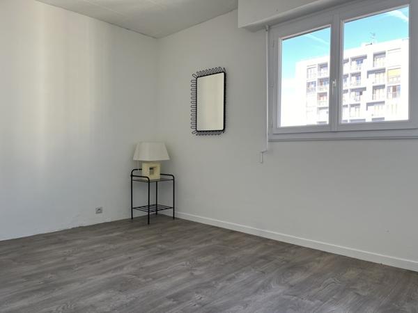 Appartement à vendre |  Saint-Ouen-l'Aumône |  2 pièces | 44 m²