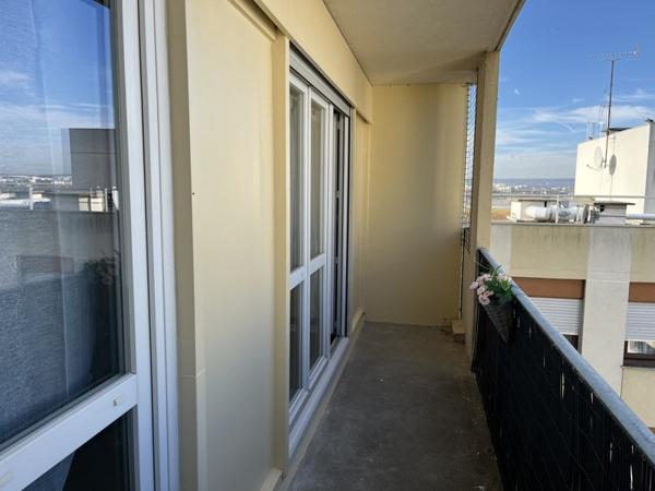 Appartement à vendre |  Saint-Ouen-l'Aumône |  2 pièces | 44 m²