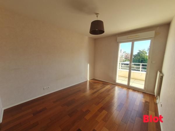 Appartement 4 pièce(s)