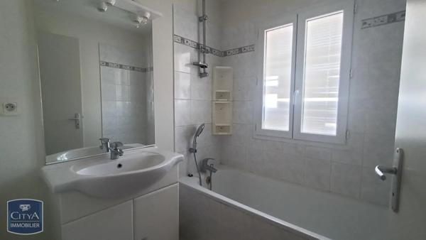 Maison à louer 5 pièces 99.95m²