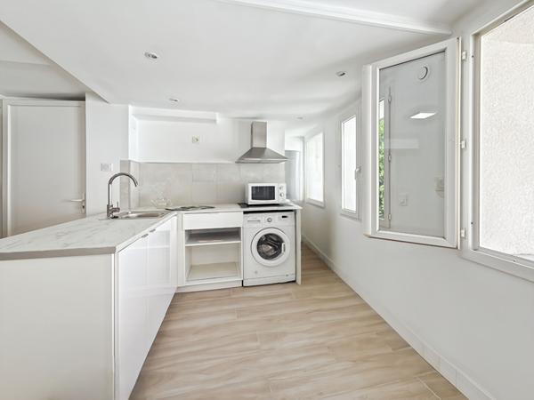 Studio d'environ 23 m² très lumineux à deux pas du centre de Cannes