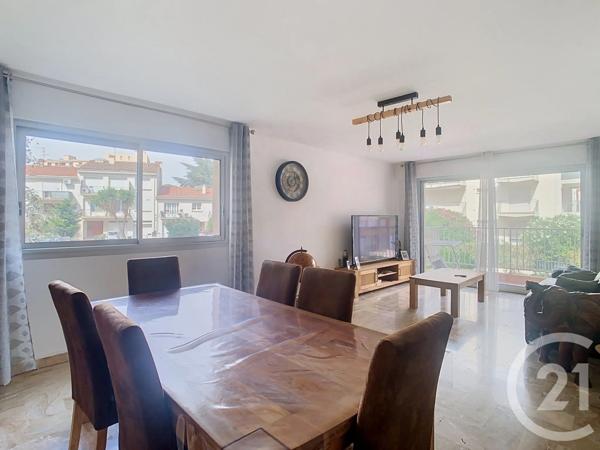 Appartement F4 à vendre  5 pièces - 106 m 2   PERPIGNAN  - 66