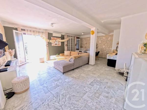 Appartement F4 à vendre  5 pièces - 106 m 2   PERPIGNAN  - 66