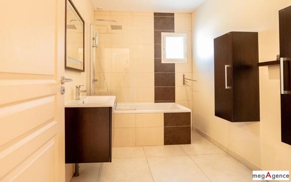 Maison à Vendôme, 41100 - 7 pièces 147m²