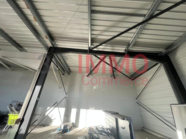 Location / Local Commercial