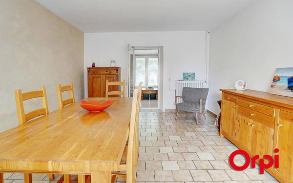 Maison à vendre    4 pièces •  Saint-Clair-de-la-Tour