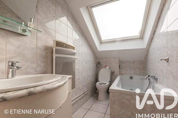 Maison à vendre 8 pièces 131 m² Bougival