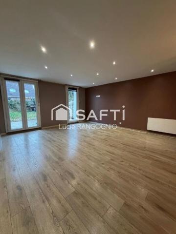 Maison de lotissement proche de la zone commerciale à LONGUENESSE