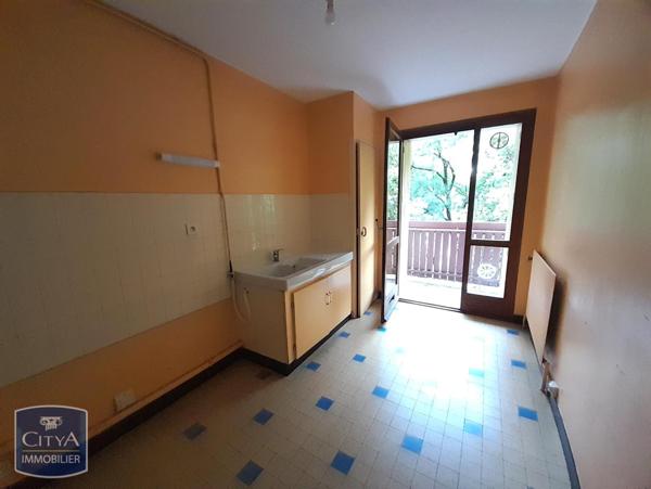 Appartement à louer 3 pièces 66.9m²