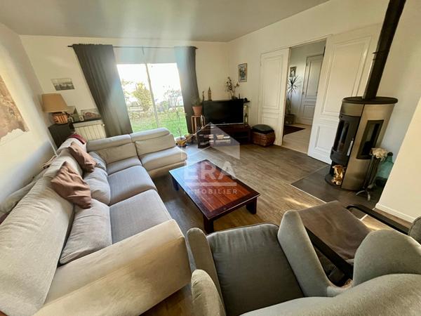 Maison 5/6 chambres entièrement rénovée à VILLEPREUX