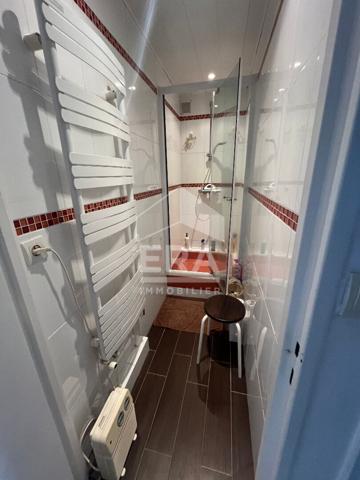 Maison 5/6 chambres entièrement rénovée à VILLEPREUX