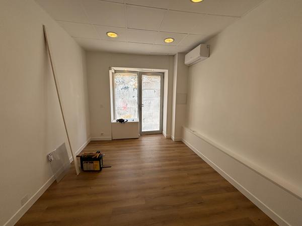 LOCAL COMMERCIAL - AVENUE DE PESSICART