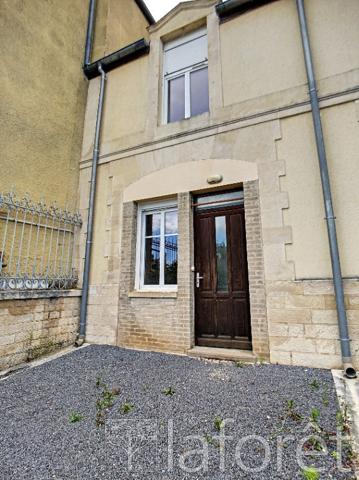 Location appartement près de NEUFCHATEAU - 3 pièce(s) - 34 m² - 360 €/mois
