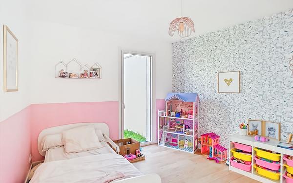 Maison à vendre    5 pièces • 156 m2 Angers