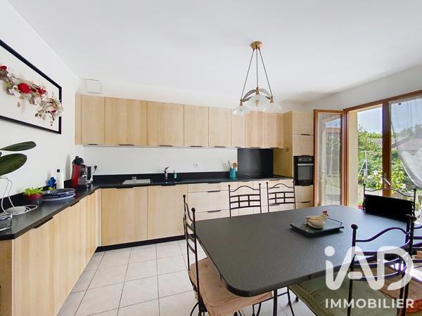 Maison à vendre 5 pièces 144 m² Cornebarrieu