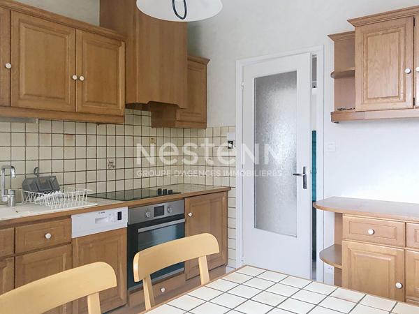Bel Appartement lumineux avec garage dans le centre de Montfaucon En Velay SOUS OFFRE