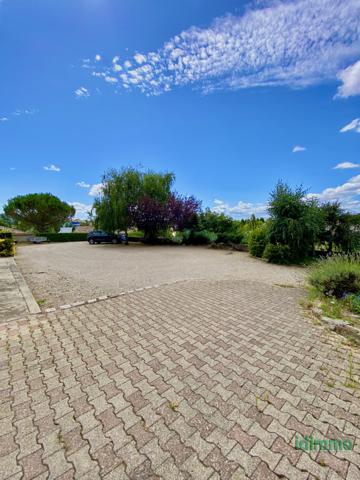 Charmante Maison Ancienne à Vissenty avec vue Dominante, 5 chambres, véranda, terrasse, grange, terrain à Anno Annonay (07100)
