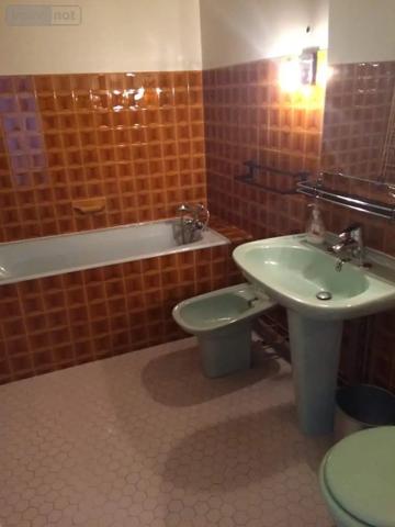 Location - Appartement Tours 37000 1 pièce 28 m 2